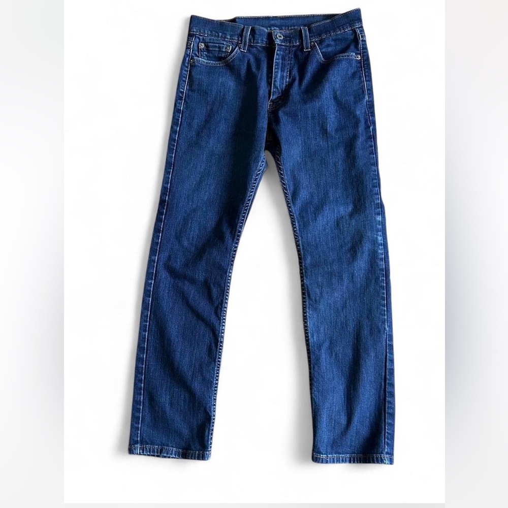 Levi's 513 Men's Straight Jeans in Deep Blue. 30x30.